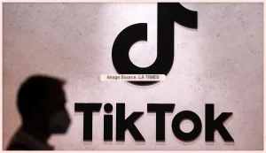 Read more about the article TikTok 크리에이터들, 잠재적인 금지 조치를 저지하기 위해 미국 정부 고소